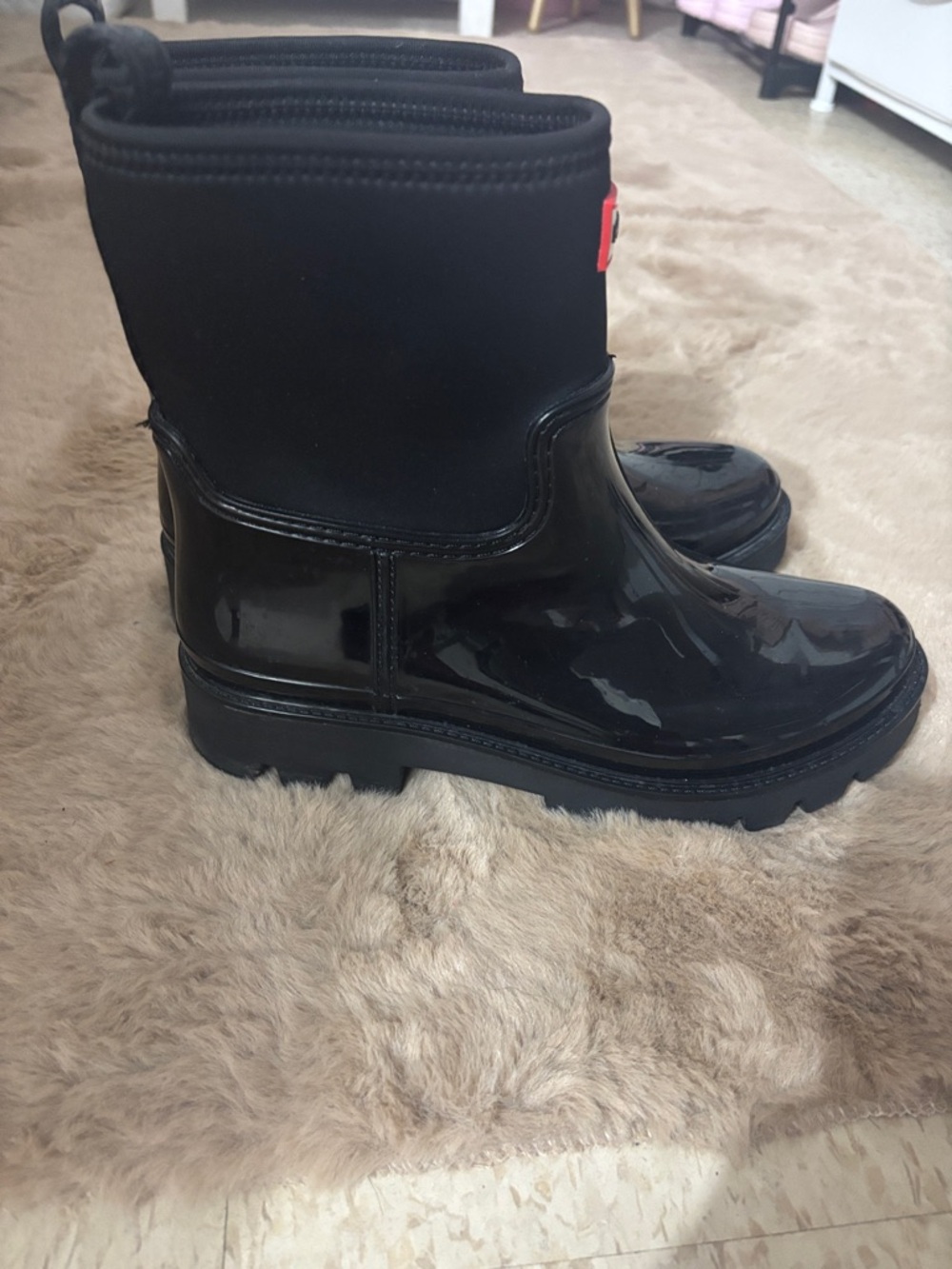 Hunter Black Gloss Rain Boots with Logo Patch - Picture 6 of 7
